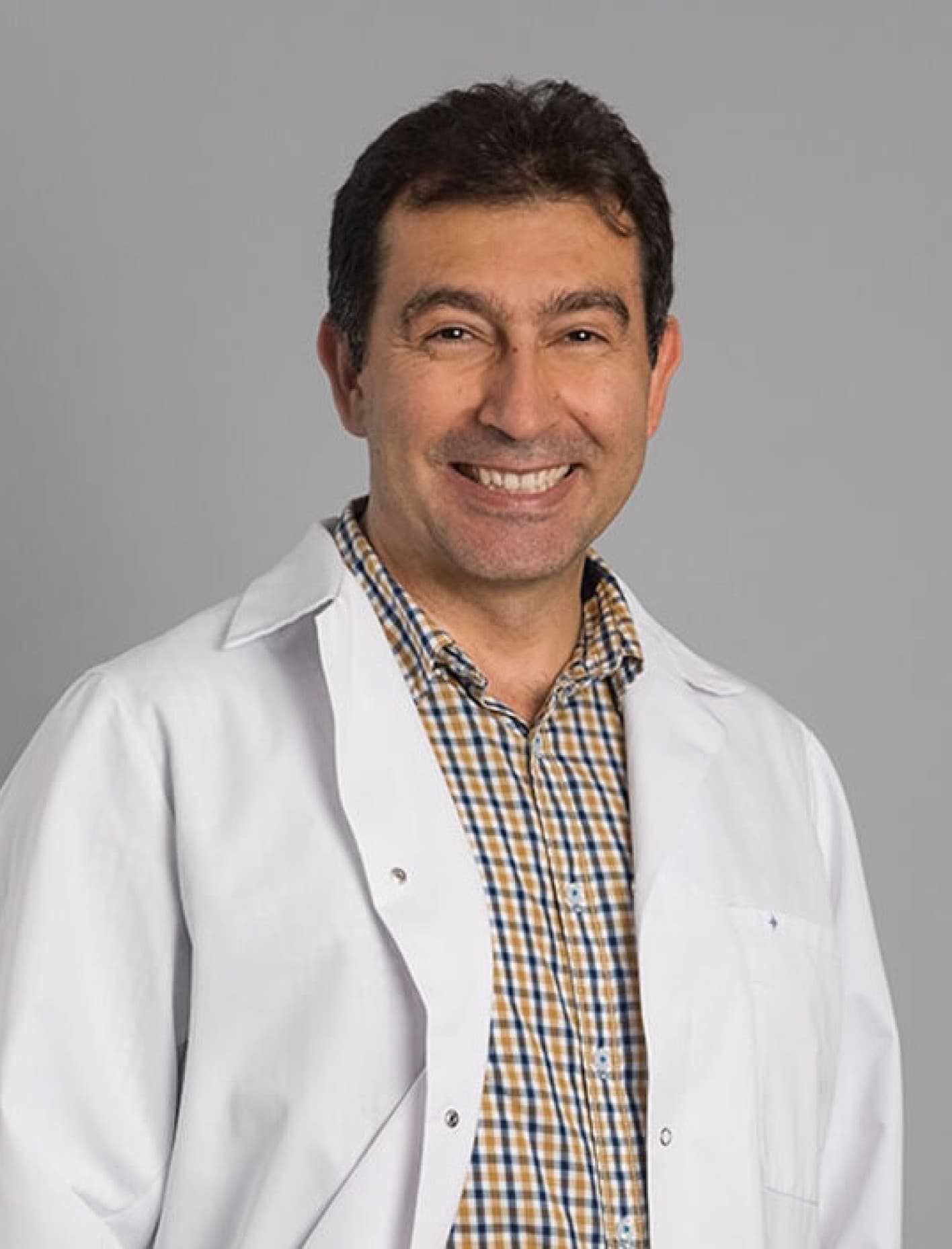 Dr. Ali Saclier